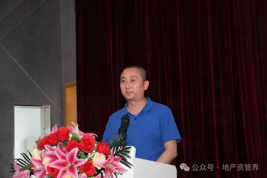 江信基金董事长被调查：尾部小公募的困境与区块链的启示